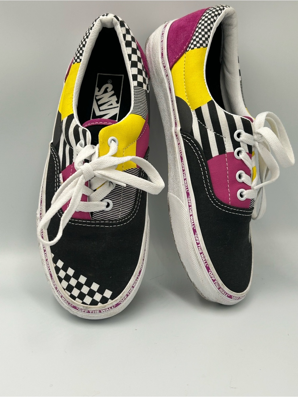 Vans Women’s Black Pink Yellow Checkerboard Low-Top Sneakers Multi Print Design